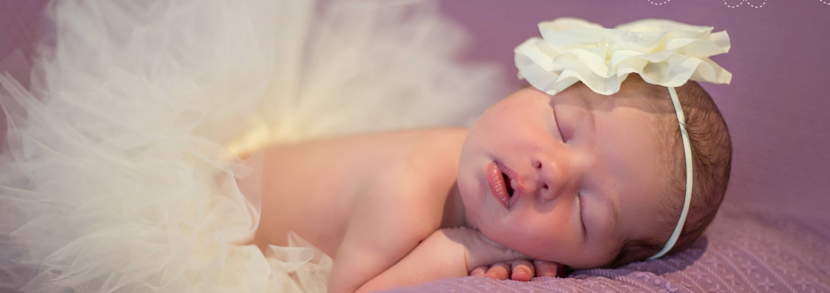 Zoey, 8 days old