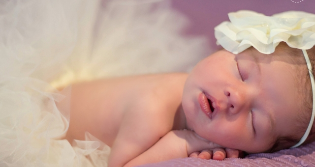 Zoey, 8 days old