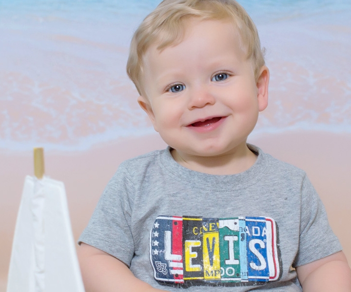 Levi, 1 Year & Cake Smash