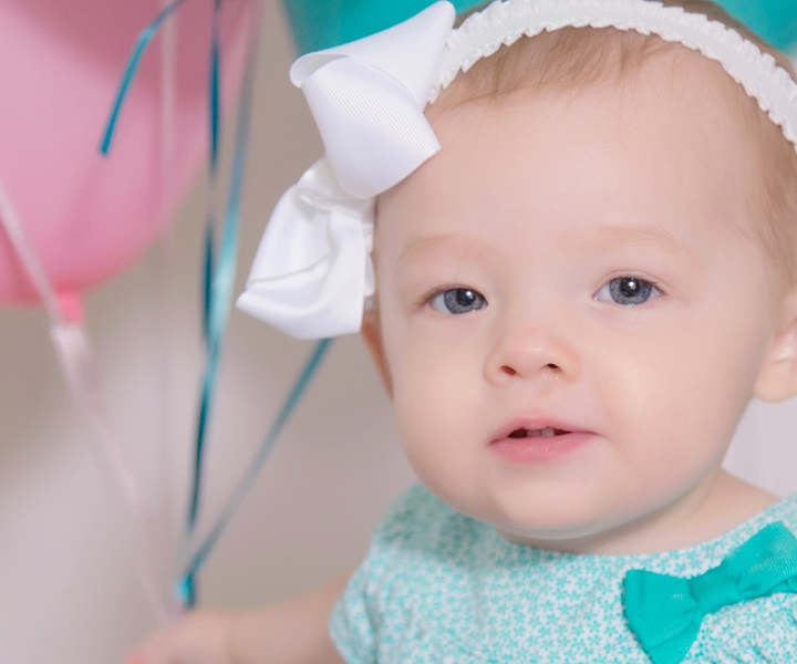 Zoey, 1 Year & Cake Smash