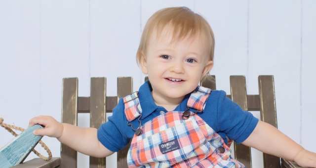 Finn, 1 Year & Cake Smash