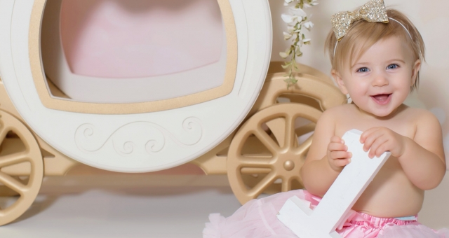 Sophia 1 Year & Family Session