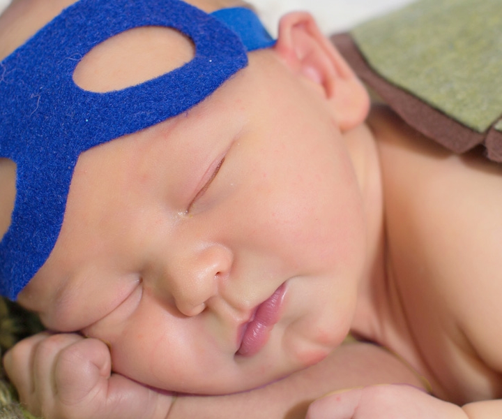 Zachary, 5 days new