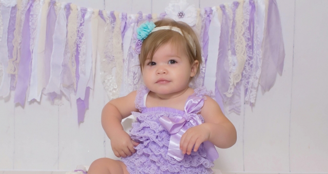 Brynn, 1 Year & Cake Smash