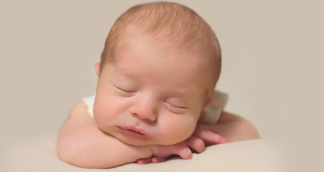 Easton, 8 days new
