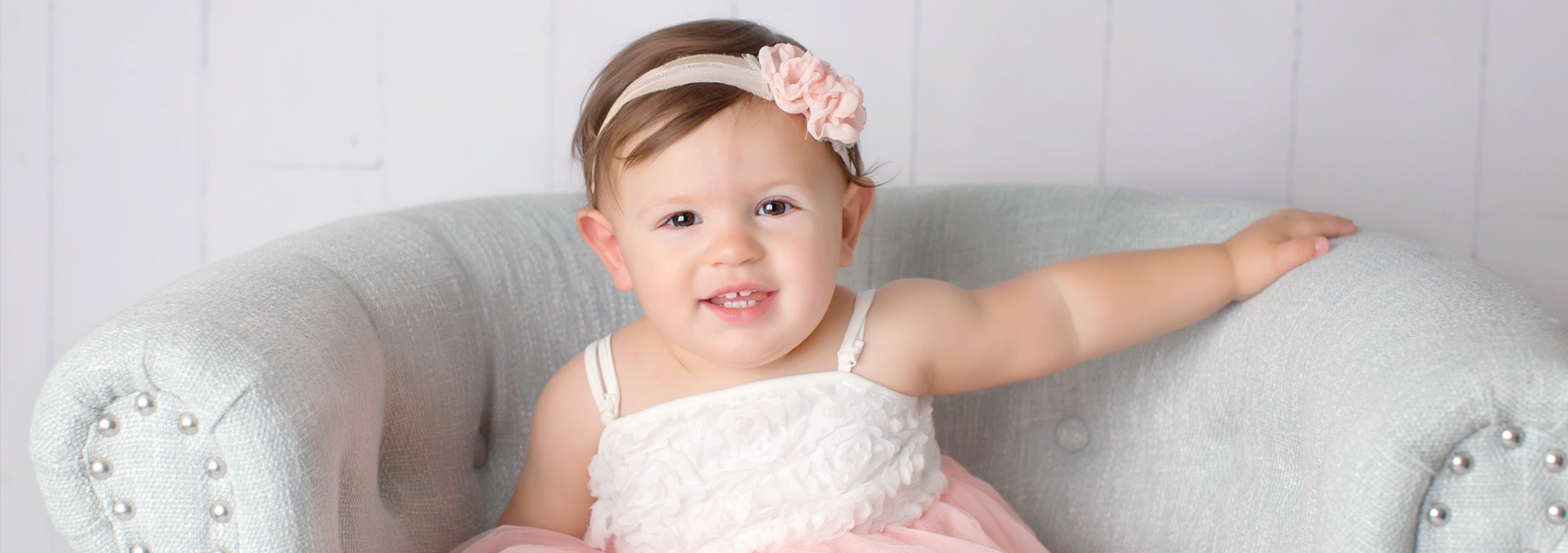 Charlotte 1 Year & Cake Smash
