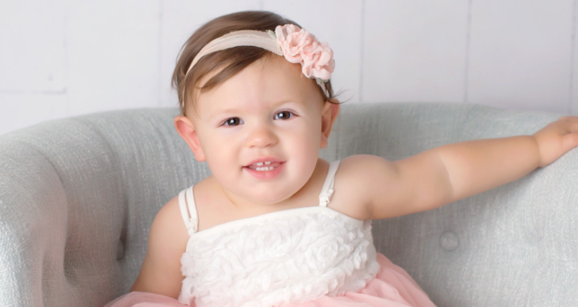Charlotte 1 Year & Cake Smash