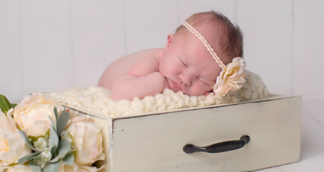 Chiara, 8 days new