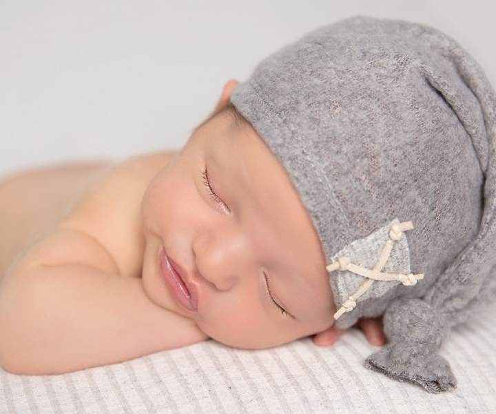 Grey, 11 days new