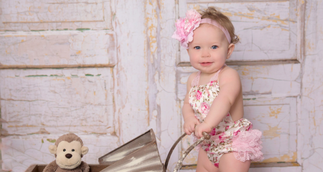 Hannah, 1 Year & Cake Smash