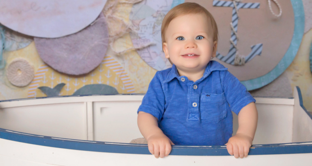 Greyson, 1 year & cake smash
