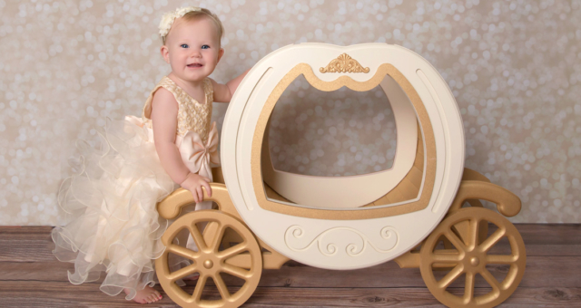 Chiara, 1 year & cake smash