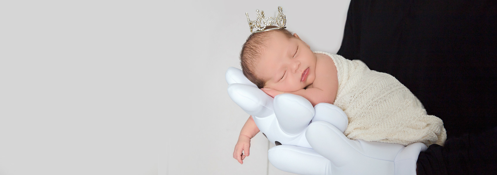 Claire, 8 days new