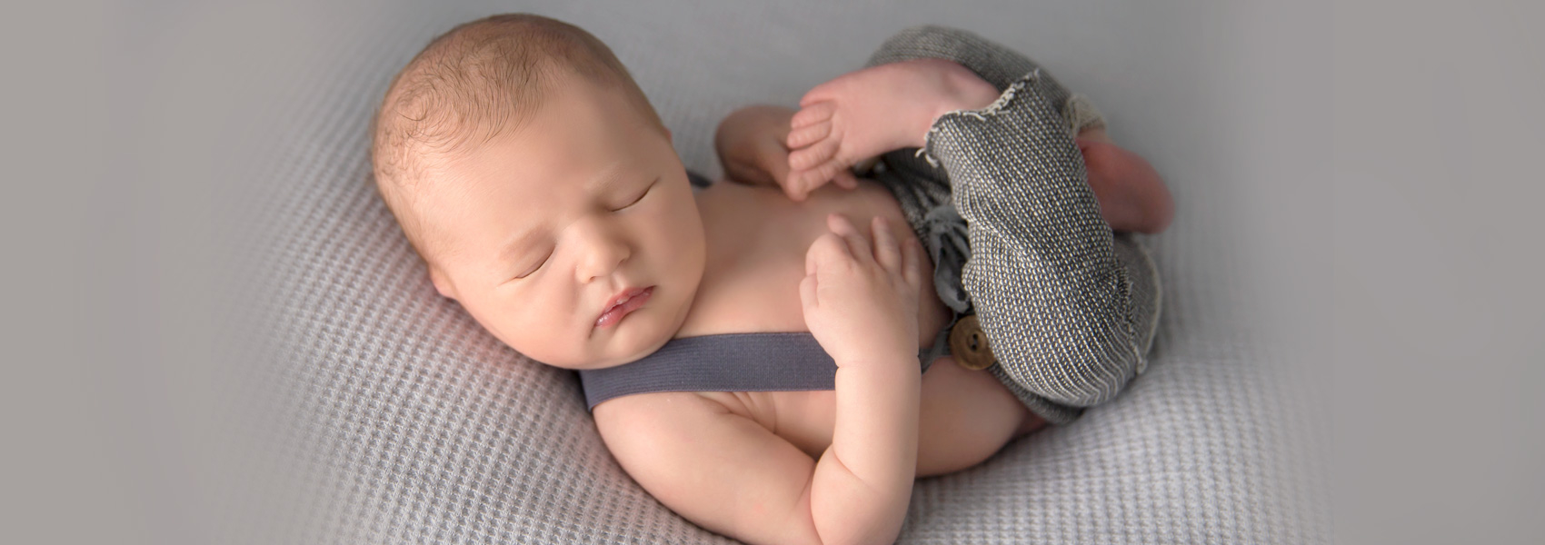 Logan, 6 days new